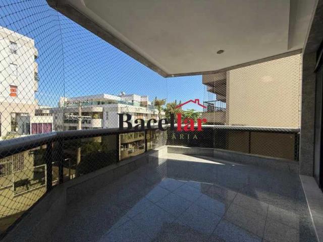 Apartamento aluguel em Jardim Guanabara, Rio de Janeiro