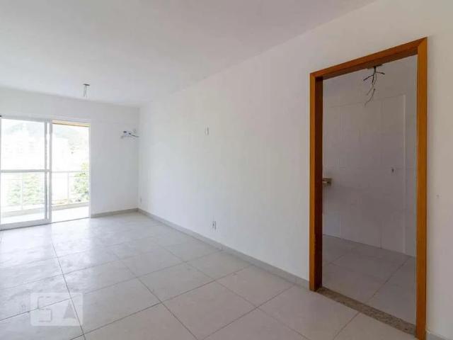 Apartamento aluguel em Vila Valqueire, Rio de Janeiro