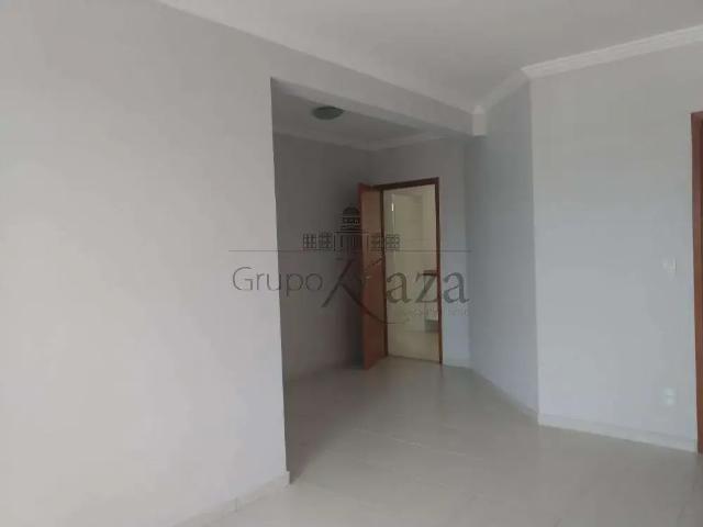 Apartamento aluguel em Região Imediata de São José dos Campos, Região Metropolitana do Vale do Paraíba e Litoral Norte