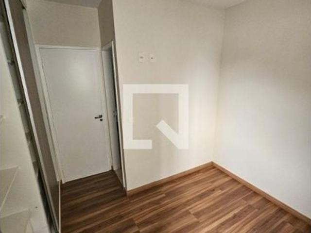 Apartamento aluguel em Região Imediata de São José dos Campos, Região Metropolitana do Vale do Paraíba e Litoral Norte