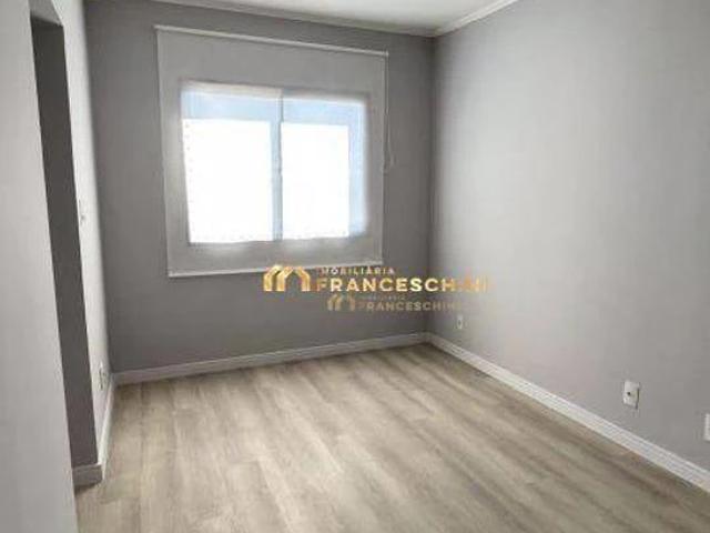 Apartamento aluguel em Região Imediata de São José dos Campos, Região Metropolitana do Vale do Paraíba e Litoral Norte