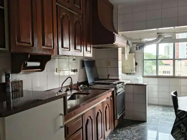 Apartamento aluguel em Região Imediata de São José dos Campos, Região Metropolitana do Vale do Paraíba e Litoral Norte