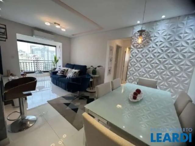 Apartamento aluguel em Região Imediata de São José dos Campos, Região Metropolitana do Vale do Paraíba e Litoral Norte