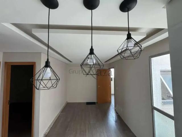Apartamento aluguel em Região Imediata de São José dos Campos, Região Metropolitana do Vale do Paraíba e Litoral Norte