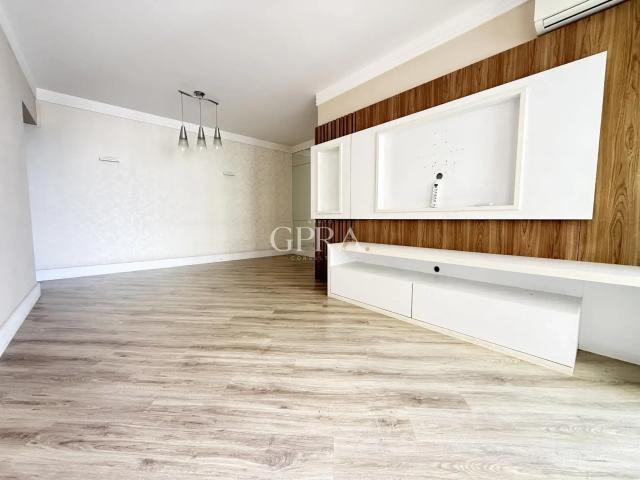 Apartamento aluguel em Região Imediata de São José dos Campos, Região Metropolitana do Vale do Paraíba e Litoral Norte