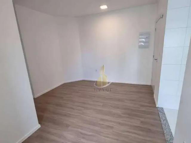 Apartamento aluguel em Região Imediata de São José dos Campos, Região Metropolitana do Vale do Paraíba e Litoral Norte