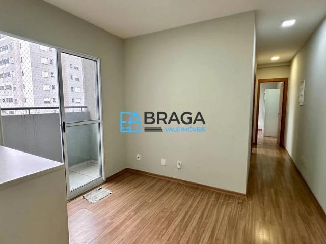 Apartamento aluguel em Região Imediata de São José dos Campos, Região Metropolitana do Vale do Paraíba e Litoral Norte