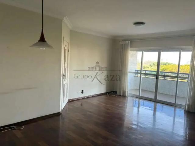 Apartamento aluguel em Região Imediata de São José dos Campos, Região Metropolitana do Vale do Paraíba e Litoral Norte