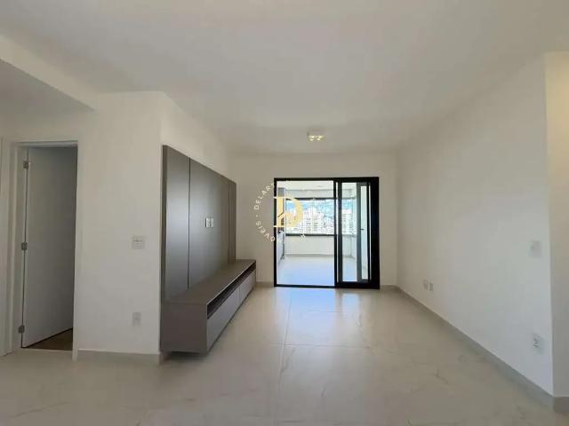 Apartamento aluguel em Região Imediata de São José dos Campos, Região Metropolitana do Vale do Paraíba e Litoral Norte