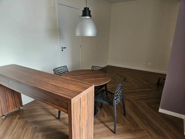Apartamento aluguel em Região Imediata de São José dos Campos, Região Metropolitana do Vale do Paraíba e Litoral Norte
