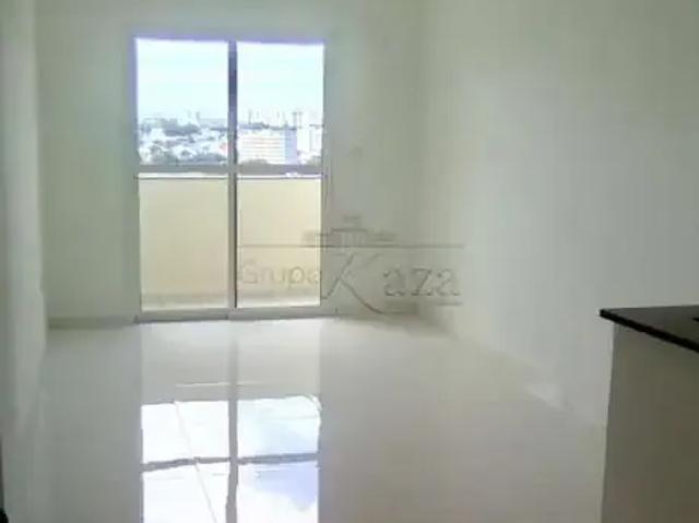 Apartamento aluguel em Região Imediata de São José dos Campos, Região Metropolitana do Vale do Paraíba e Litoral Norte