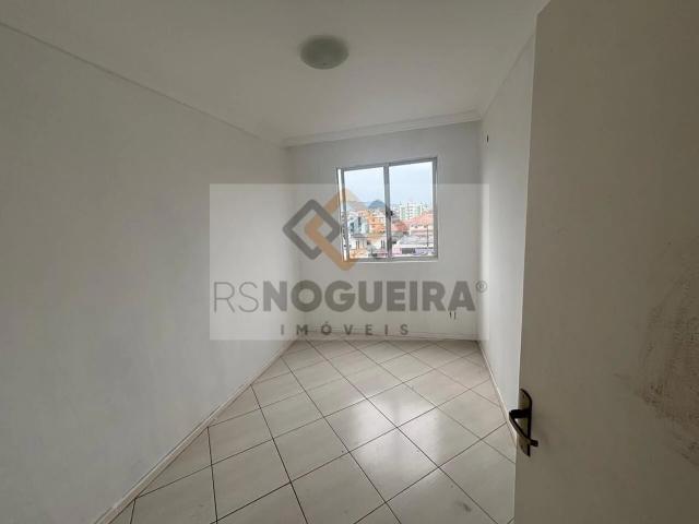 Apartamento aluguel em São José, Região Geográfica Intermediária de Florianópolis
