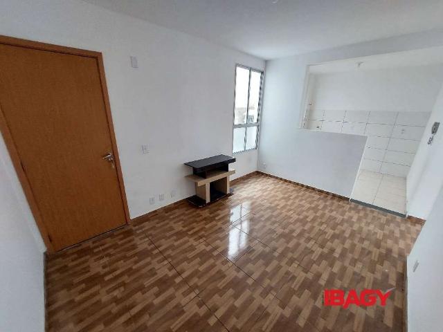 Apartamento aluguel em Região Geográfica Imediata de Florianópolis, São José