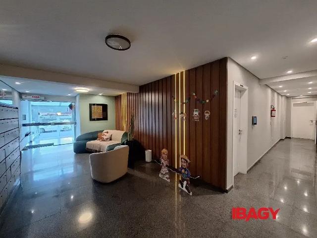 Apartamento aluguel em Região Geográfica Imediata de Florianópolis, São José