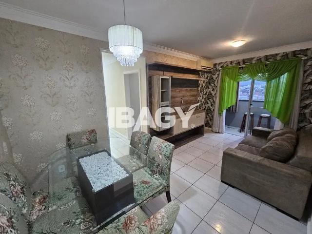 Apartamento aluguel em Região Geográfica Imediata de Florianópolis, São José