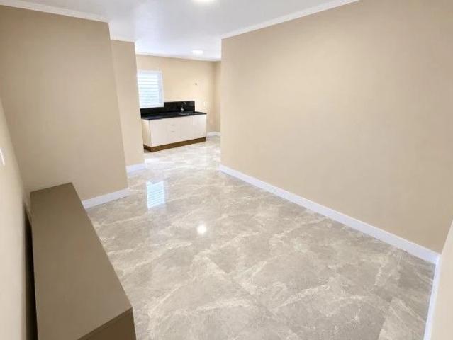 Apartamento aluguel em Barreiros, São José