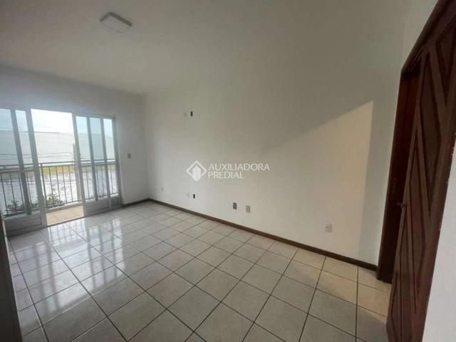 Apartamento aluguel em Barreiros, São José