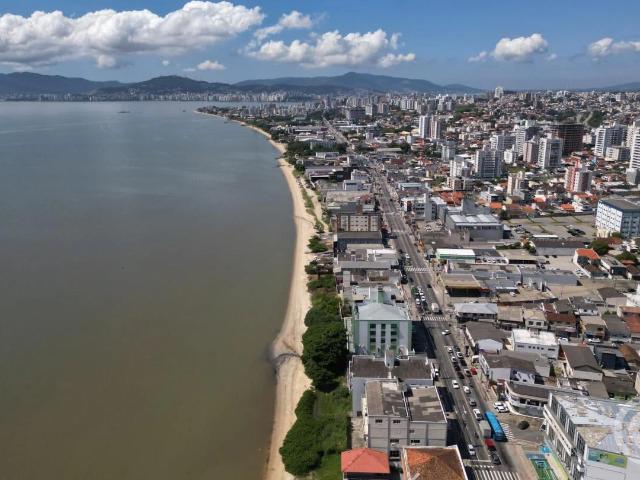 Apartamento aluguel em Barreiros, São José