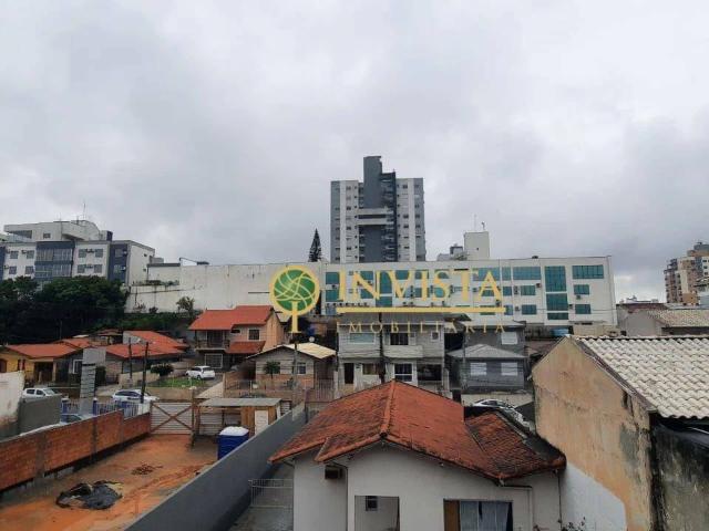 Apartamento aluguel em Barreiros, São José
