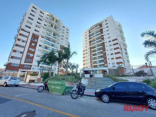 Apartamento aluguel em Região Geográfica Imediata de Florianópolis, São José