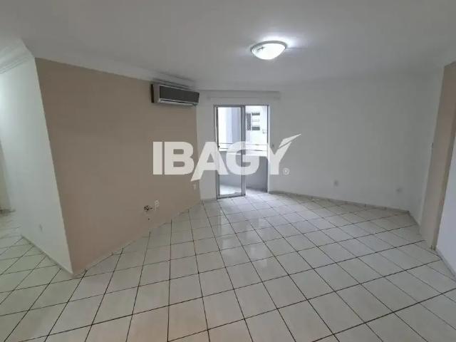 Apartamento aluguel em Região Geográfica Imediata de Florianópolis, São José