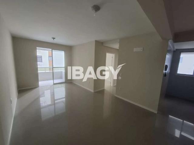 Apartamento aluguel em Kobrasol, São José