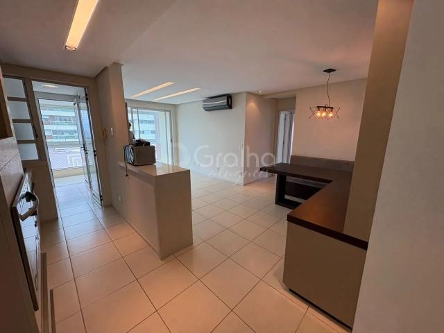Apartamento aluguel em Kobrasol, São José