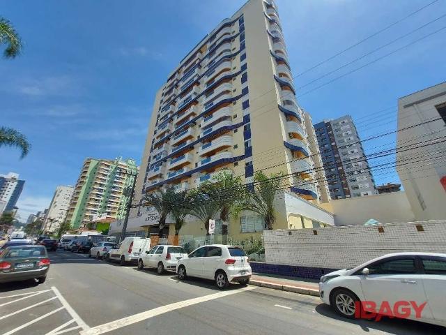 Apartamento aluguel em Região Geográfica Imediata de Florianópolis, São José