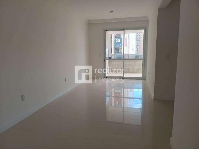 Apartamento aluguel em Kobrasol, São José