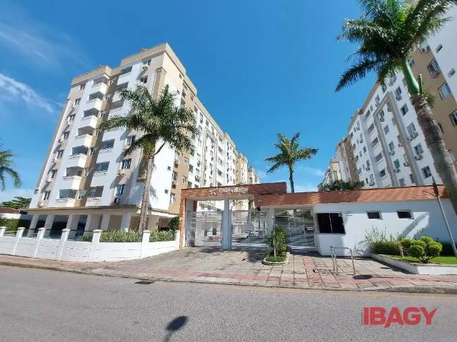 Apartamento aluguel em Região Geográfica Imediata de Florianópolis, São José