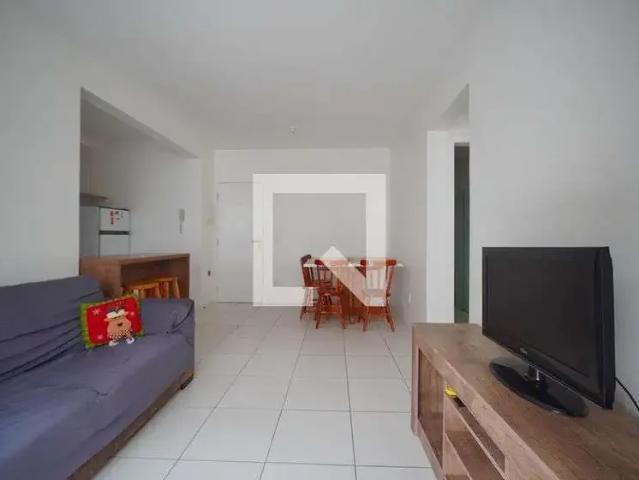 Apartamento aluguel em Região Geográfica Imediata de Florianópolis, São José