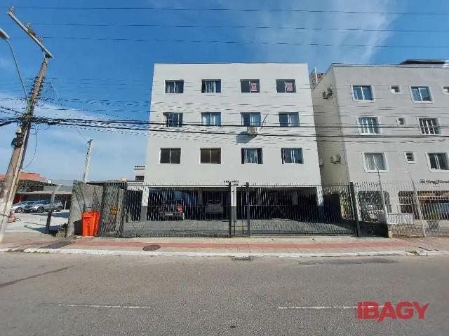 Apartamento aluguel em Região Geográfica Imediata de Florianópolis, São José