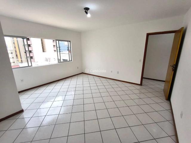 Apartamento aluguel em Região Geográfica Imediata de Florianópolis, São José