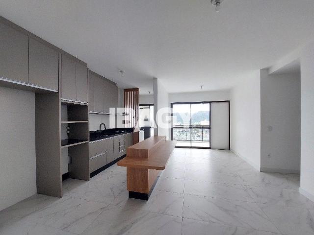 Apartamento aluguel em Kobrasol, São José