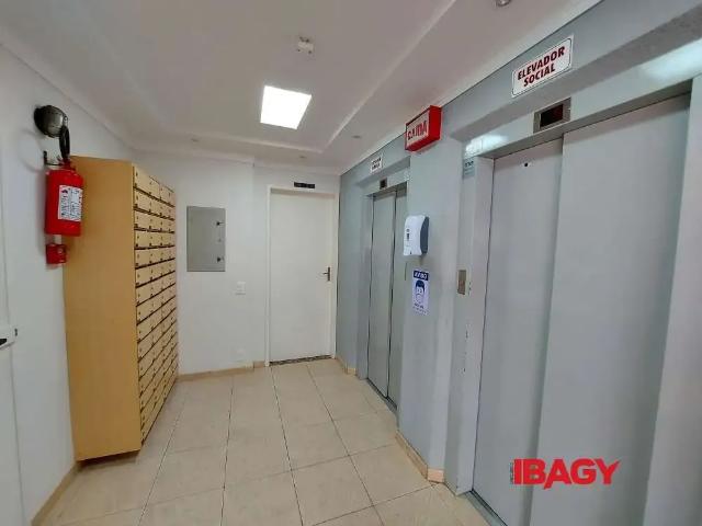 Apartamento aluguel em Região Geográfica Imediata de Florianópolis, São José