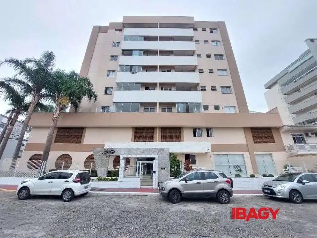 Apartamento aluguel em Região Geográfica Imediata de Florianópolis, São José