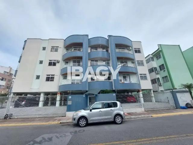 Apartamento aluguel em Região Geográfica Imediata de Florianópolis, São José