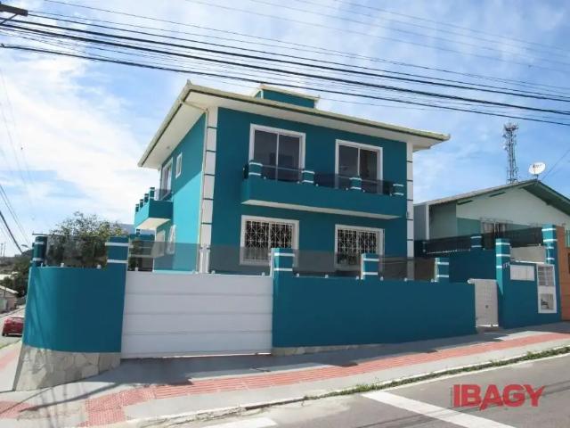 Apartamento aluguel em Região Geográfica Imediata de Florianópolis, São José