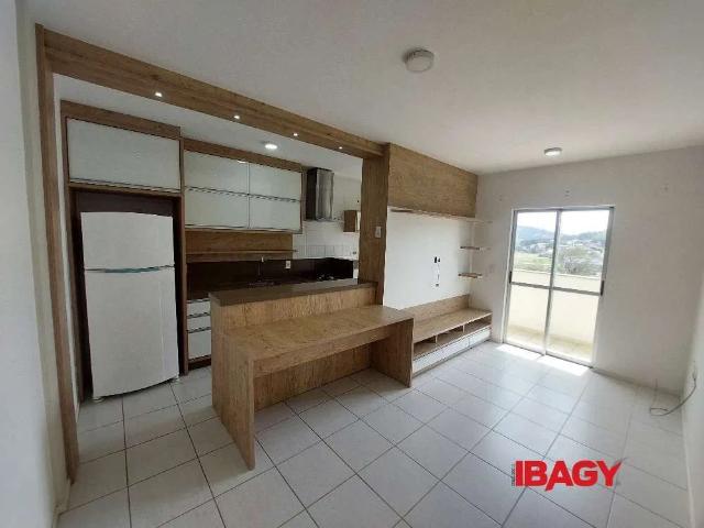 Apartamento aluguel em Região Geográfica Imediata de Florianópolis, São José