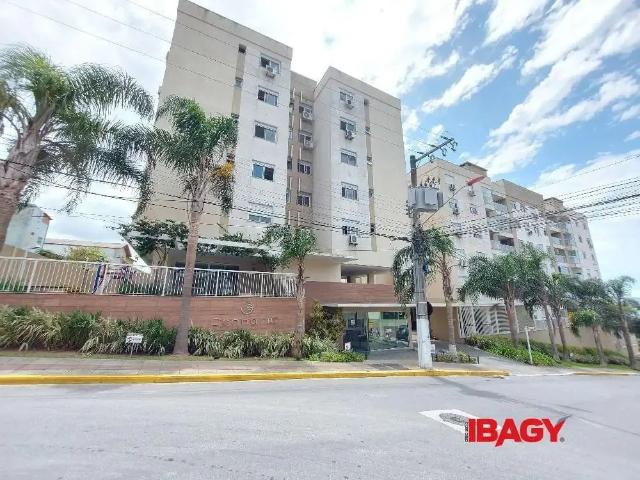 Apartamento aluguel em Região Geográfica Imediata de Florianópolis, São José