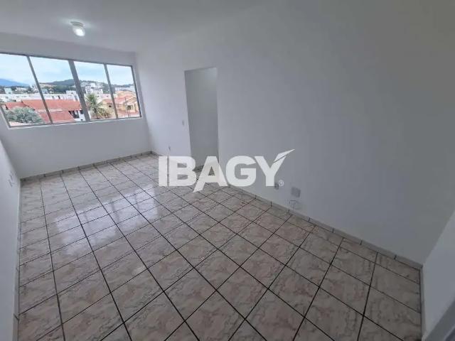 Apartamento aluguel em Região Geográfica Imediata de Florianópolis, São José