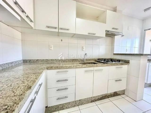 Apartamento aluguel em Região Geográfica Imediata de Florianópolis, São José