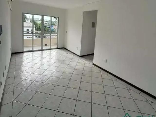 Apartamento aluguel em Região Geográfica Imediata de Florianópolis, São José