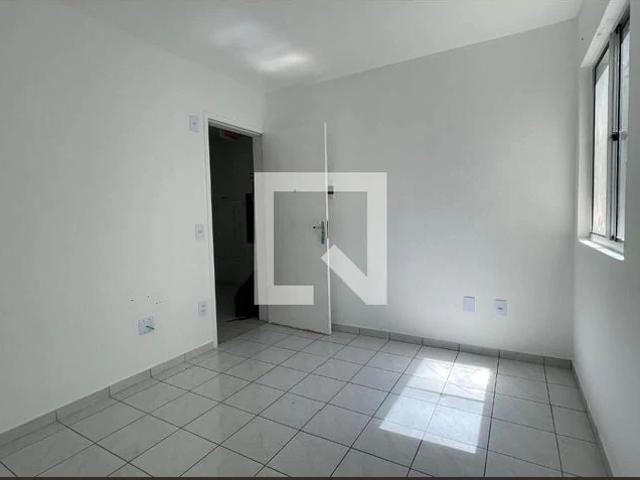 Apartamento aluguel em Serraria, São José