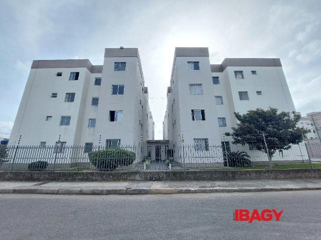 Apartamento aluguel em Serraria, São José