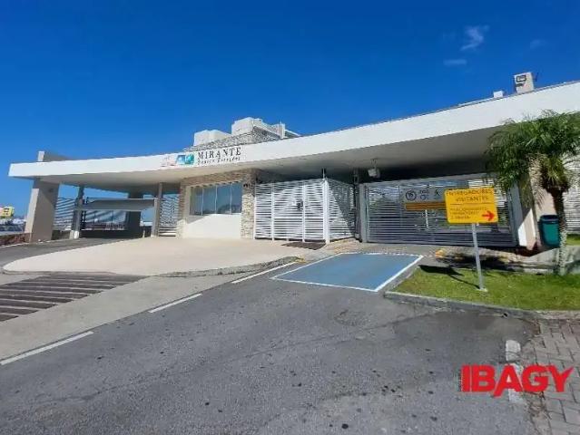 Apartamento aluguel em Região Geográfica Imediata de Florianópolis, São José