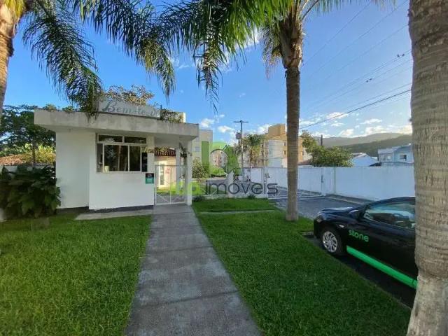 Apartamento aluguel em Região Geográfica Imediata de Florianópolis, São José