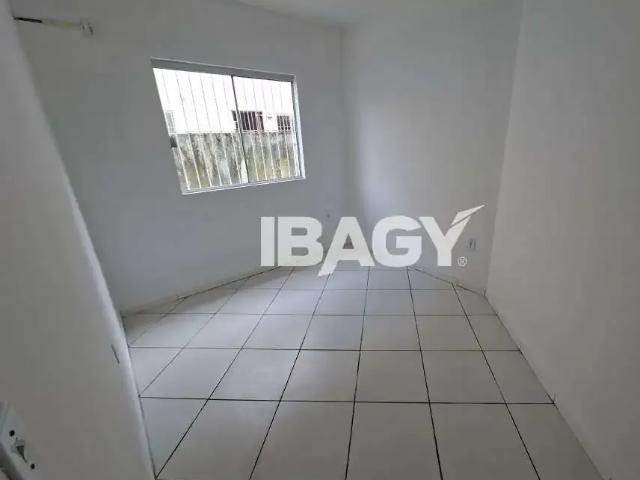 Apartamento aluguel em Região Geográfica Imediata de Florianópolis, São José