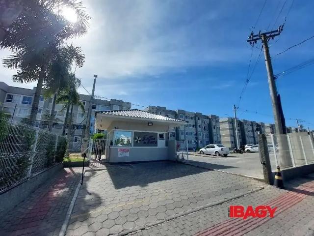 Apartamento aluguel em Região Geográfica Imediata de Florianópolis, São José