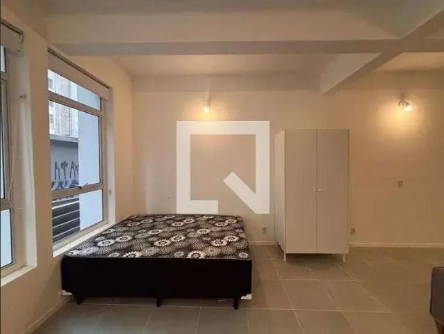 Apartamento aluguel em Região Imediata de Caraguatatuba-Ubatuba-São Sebastião, Região Metropolitana do Vale do Paraíba e Litoral Norte